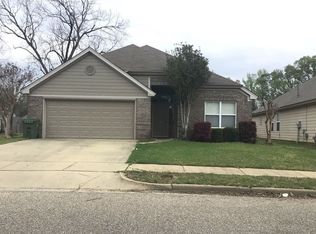 635 Glenmede Ln, Montgomery, AL 36117