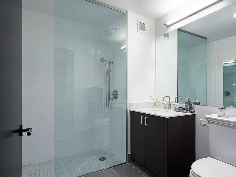 21 S End Ave #2202 — Photo 4