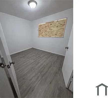 5560 NW 7th Ct — Photo 4