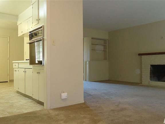 3rd image of 5428 Tiburon Way
