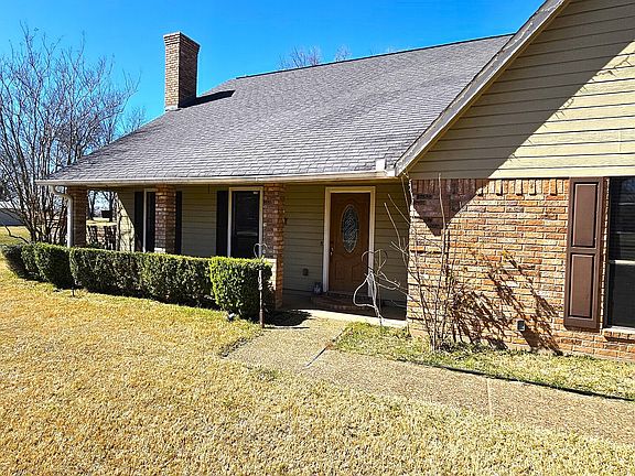 3rd image of 103 Lakewood Point Dr