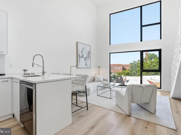 4328 Georgia Ave NW #401, Washington, DC 20011
