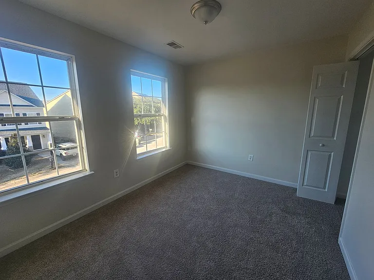 168 Canal Place Cir — Photo 18