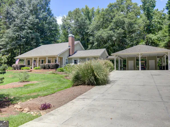 140 Palmetto Pines Dr, Palmetto, GA 30268