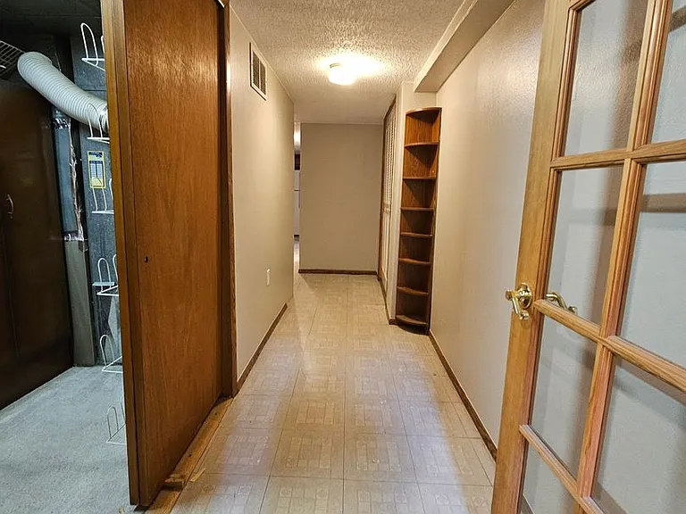 1875 S Linden Way — Photo 37