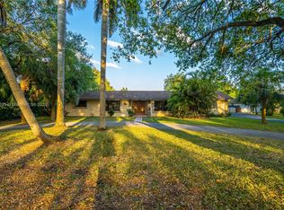 27321 SW 154th Ave, Homestead, FL 33032