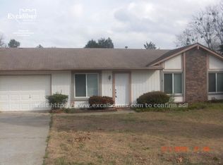 857 Eagles Pass, Lilburn, GA 30047