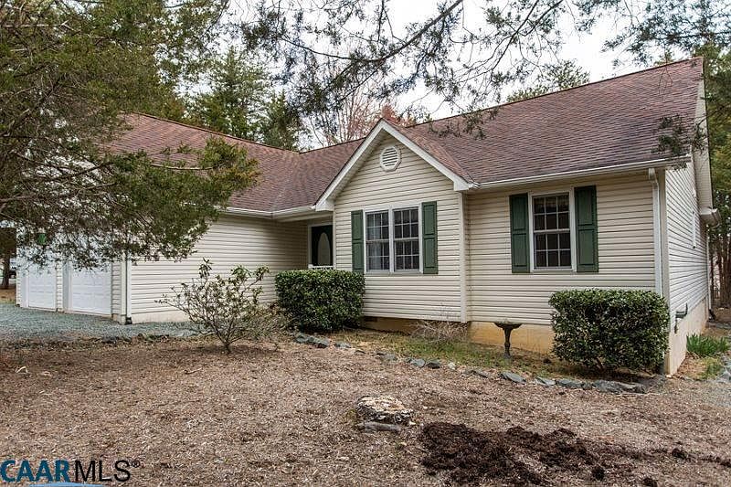 1st image of 346 Jefferson Dr