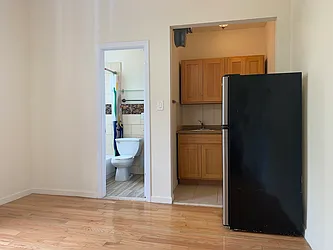 Rented by Sohayegh Enterprises Corp.