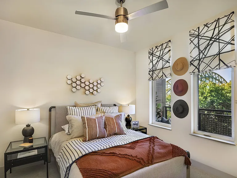 1759 Waterfront Pl — Photo 27