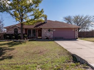 321 Randy Rd, Roanoke, TX 76262