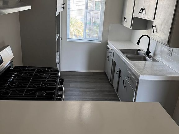 4th image of 5050 Tujunga Ave #21