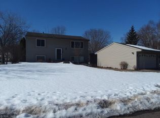 11397 Red Fox Dr, Osseo, MN 55369