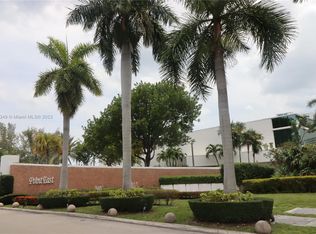 3020 Marcos Dr APT S405, North Miami Beach, FL 33160