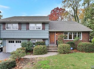 354 Westend Ave, Ridgewood, NJ 07450
