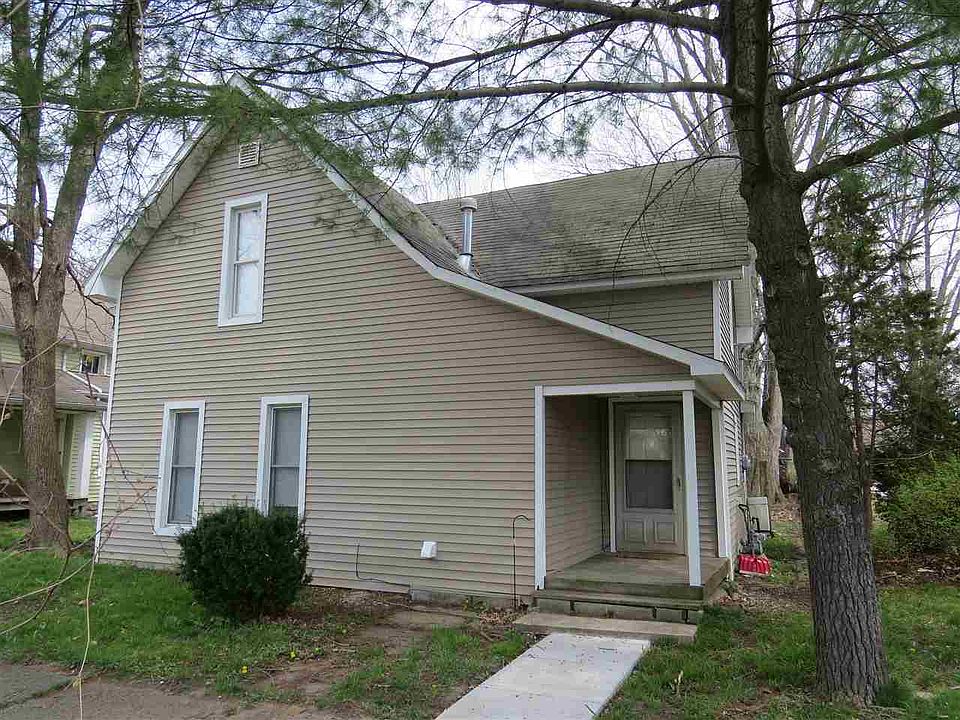 1st image of 414 N 8th St