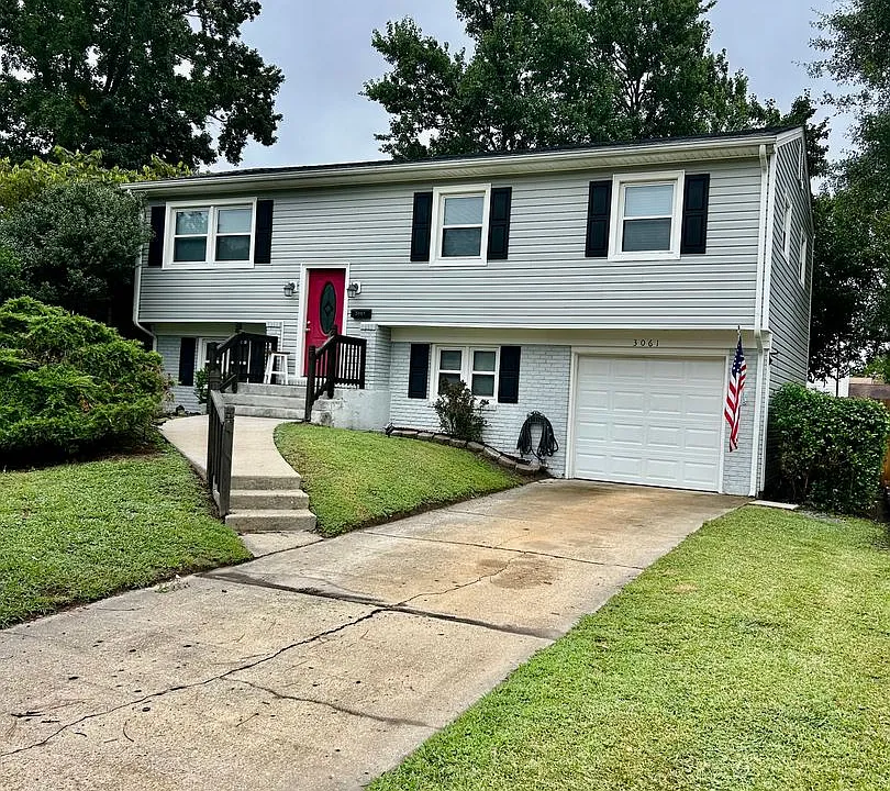 3061 Ole Towne Ln