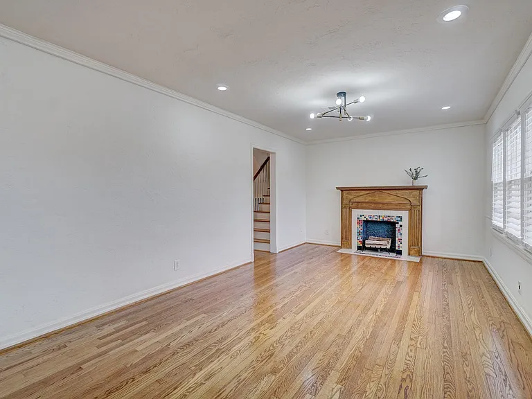 2516 Cummings Dr — Photo 25