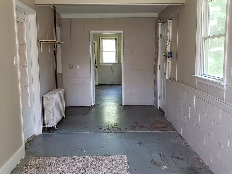 112 Quarry Rd — Photo 18