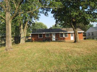 660 Mount Vernon Dr, Xenia, OH 45385