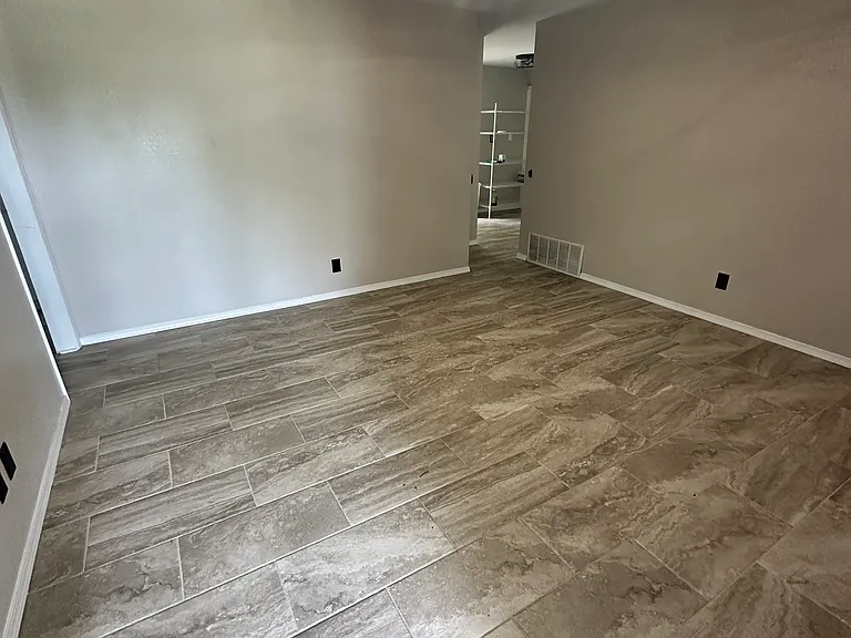7 Cheyenne Dr — Photo 4