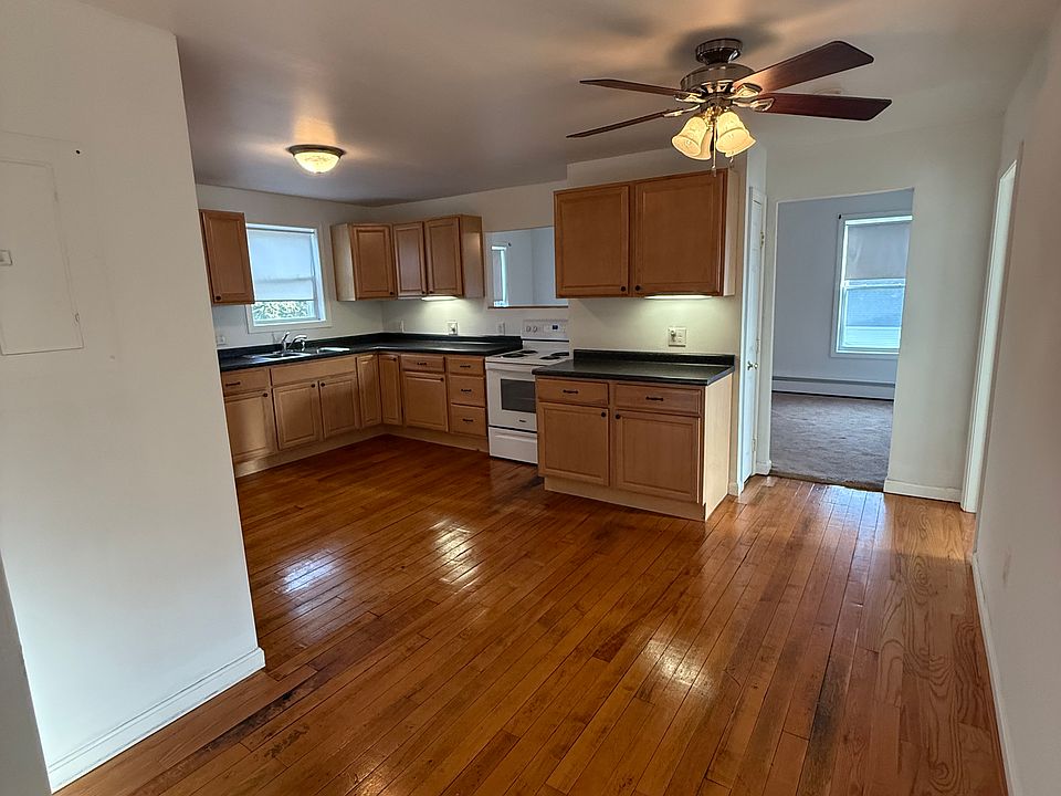 1st image of 129 Prout Ave #6