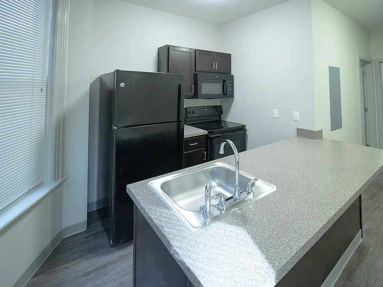 HBG Realty SoMa — Photo 9