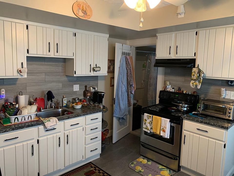 1st image of 507 S Main St Floor 1