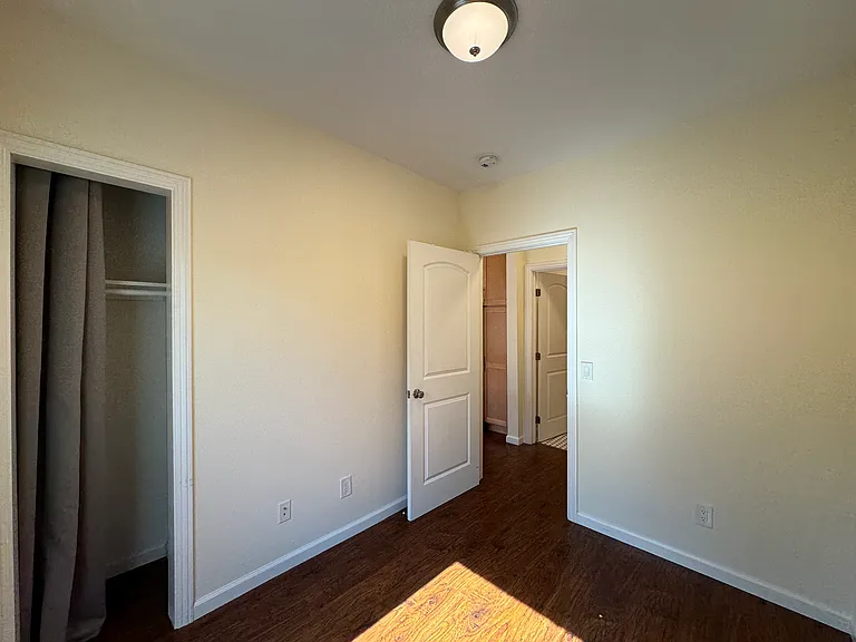 2079-87 Delaware Street — Photo 42