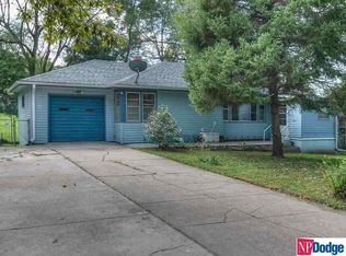 1903 Childs Rd E, Bellevue, NE 68005