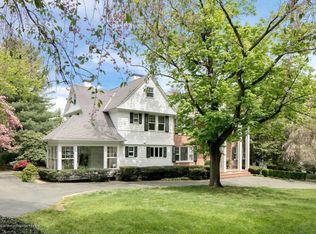 8 Elm Ln, Rumson, NJ 07760