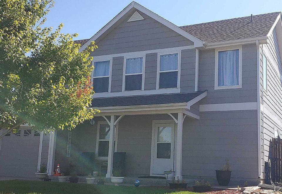 2nd image of 214 Silver Spur Ct