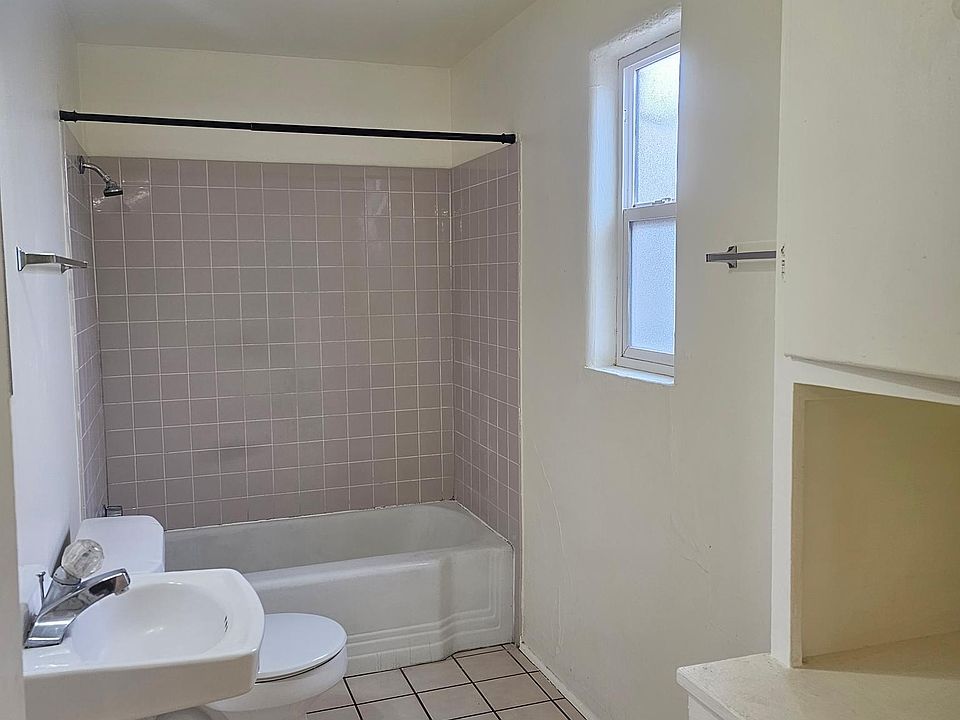 1st image of 1216 Tijeras Ave NE #1