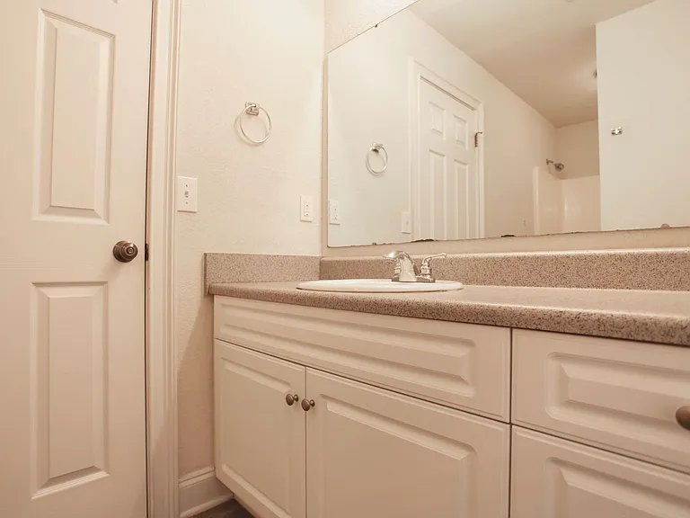 807 W Longleaf Dr #85 — Photo 10