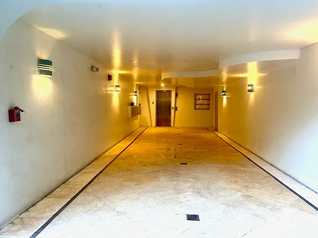 201 Jefferson Ave #3 — Photo 2