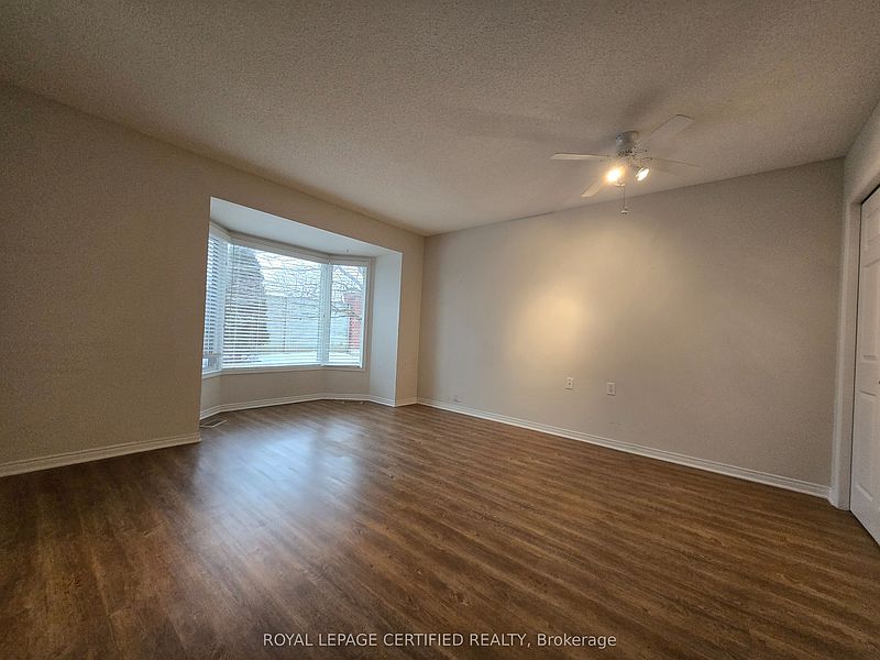London Townhouse for rent - 3 Bedrooms — photo 10