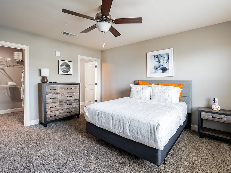 Cocoa Grand Apartments — Photo 31