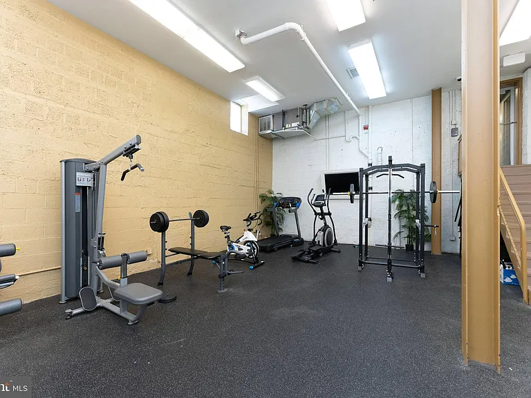 212 Oakwood St SE #322 — Photo 37