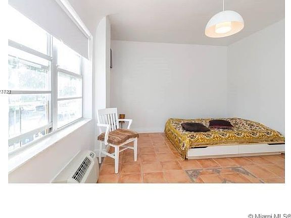 4th image of 7300 Ocean Ter APT 108