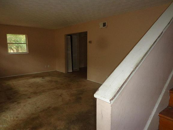 5th image of 6502 Hugh Ct