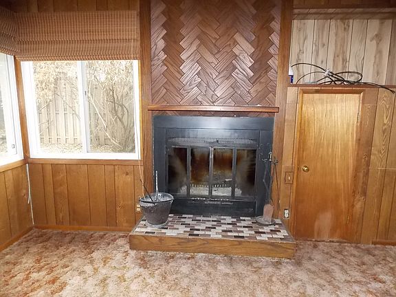 3rd image of 4513 Grant St