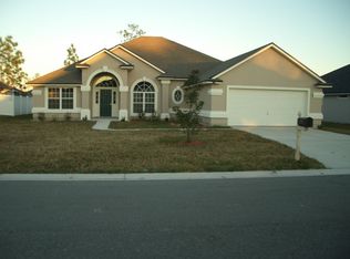 3728 Southbank Cir, Green Cove Springs, FL 32043