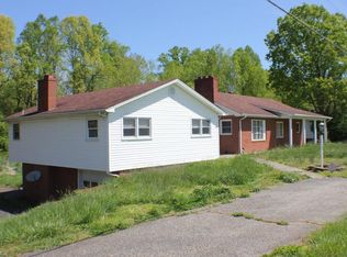 2767 Westfield Rd #1, Mount Airy, NC 27030