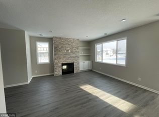 9971 Bluebird St NW, Coon Rapids, MN 55433