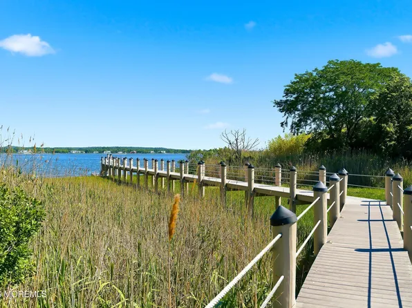 33 Highland Avenue, Monmouth Beach, NJ 07750