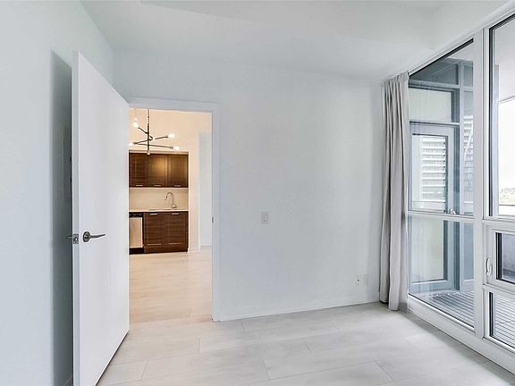 3rd image of 2200 Lake Shore Blvd W #820