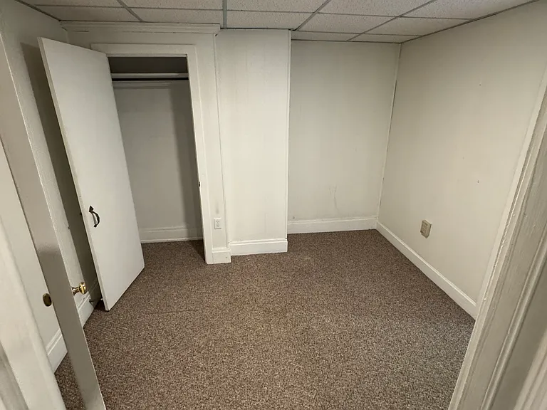 701 S Railroad St #5 — Photo 8