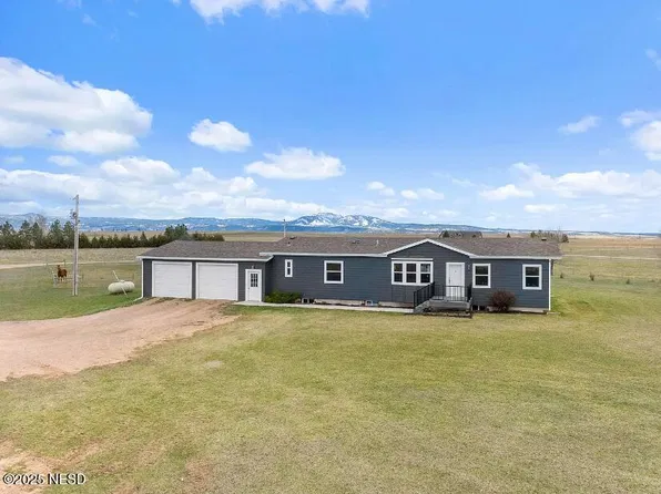 19480 Redwater Ranch Ave, Spearfish, SD 57783