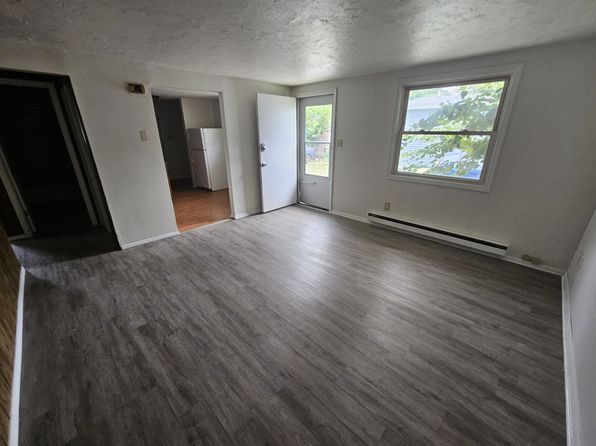 633 Anderson Ave