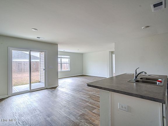 4th image of 1218 Saint Augustine Drive